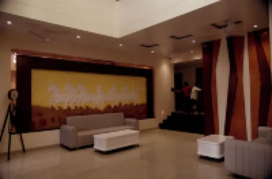 The shark inn Residency Hotels in Rewa