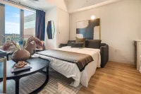 Lux Jr 1Br with Gym | Downtown at Harvard - Condos