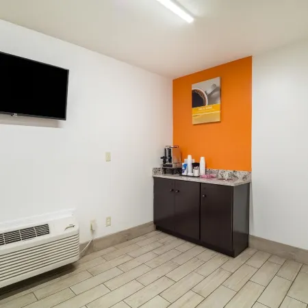 Studio 6 Extended Stay - Augusta, GA - Fort Gordon