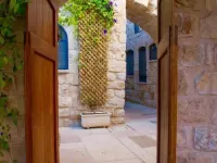 Artist Quarter Guesthouse B&B Hotels in Safed