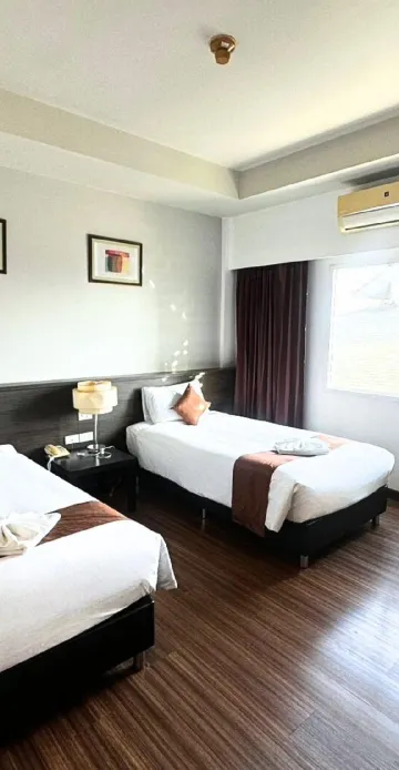 ห้องดีลักซ์เตียงใหญ่/เตียงแฝด