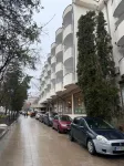Casa de Oaspeți Sfântul Nicolae - Bãi đậu xe