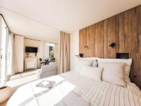 Calella Camping(Naturiste) Hotels in Linguizzetta