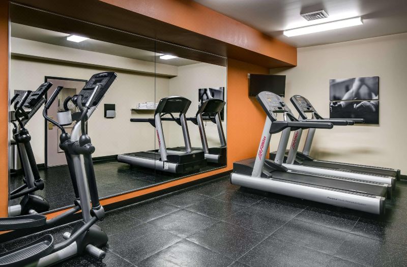 Country Inn & Suites by Radisson, Middleton - Madison West photo 2
