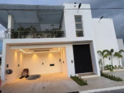 胡安多里奧的豪華三房公寓，帶有泳池通道