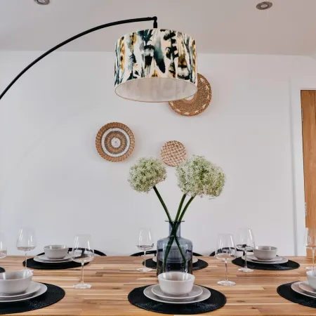 Stylish Apartment Near Newquay Beach, No Deposit