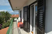 Apartments Valerija - Pet friendly