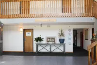 Can Am Inn - Inns