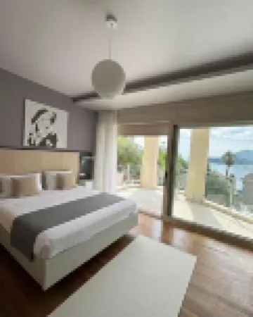 Meridian Hotel Hotels in 