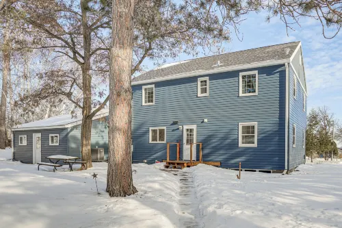 Spacious Home Near Lake Bemidji with Game Room! - 4-Star