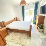 Modern Townhouse 7min walk beach and 15 to Duquesa