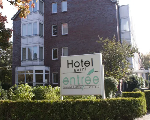 Entrée Hotel Groß Borstel Hotels in der Nähe von U-Bahnhof Lattenkamp