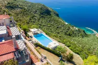 Searocks Villas Exclusive Resort