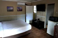 The Canyon Motel & RV Park - balcón