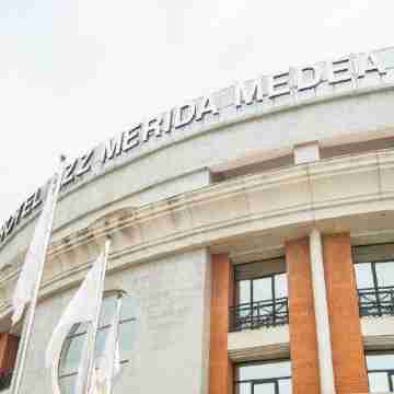 Azz Merida Medea Hotel Exterior