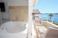 Nur Hotel