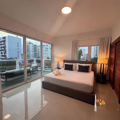 Ashford Apartments Отели рядом с достопримечательностью «Пляж Оушн-Парк»