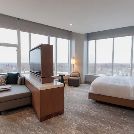 Highpoint Hotel