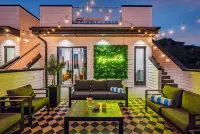 2 Hot Tubs Karaoke Game Room Downtown Nashville