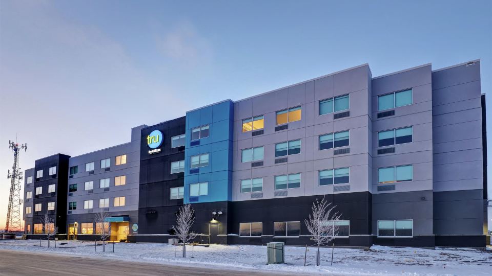 Tru by Hilton Edmonton Windermere