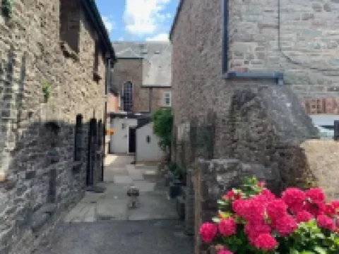 The Beacons Guest House Hotels near The Royal Welsh Regimental Museum