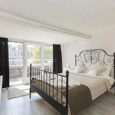 Antique Boutique Hotels near Hikmet + Pinar