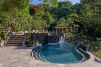 Senda Monteverde Hotel Member of the Cayuga Collection - Pools
