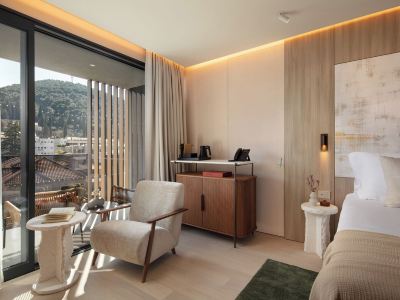 Hotel Sumratin