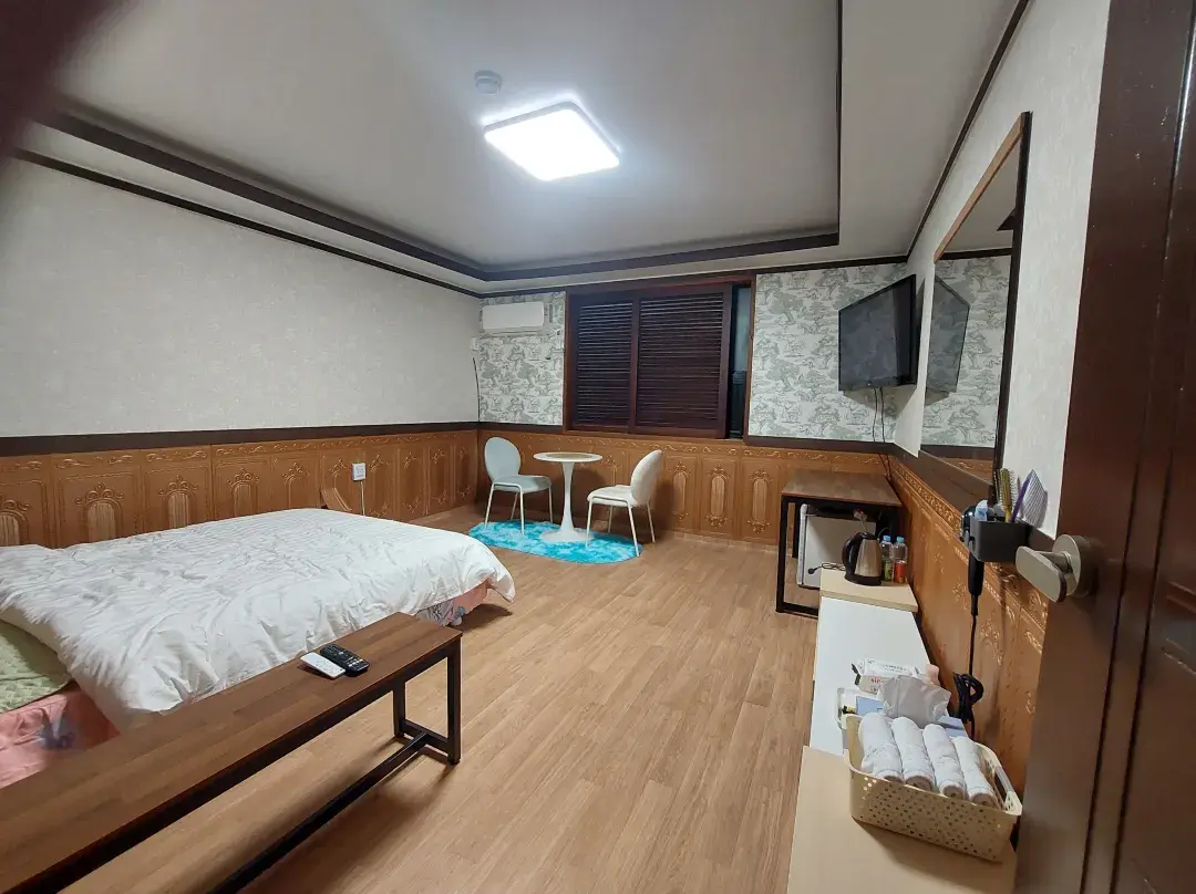 Seosan Landscape Motel - 태안군