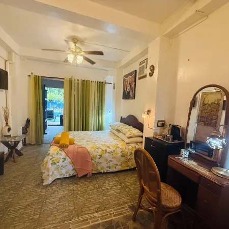 Lala Panzi Bed and Breakfast