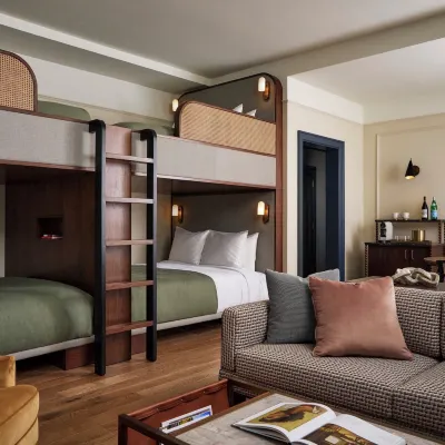 Cincinnati's Fidelity Hotel Các khách sạn gần Sân vận động Paul Brown Stadium