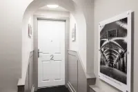 Central Leeds Apartment Near Station - Sleeps 6 - Bintang 4