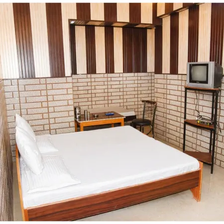 Goroomgo Kaushalya Residency Uttarakhand