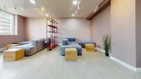 Newland House - Condos