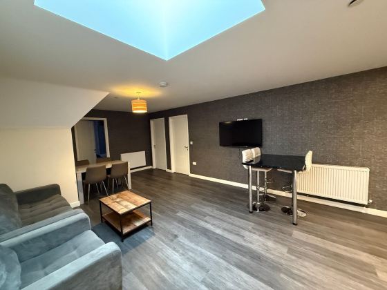 Magna House