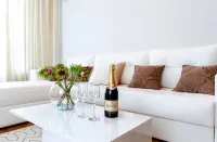 Panoramic city view 1BD spacious flat