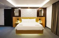 Dreamweavers Hotel