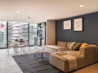 Kukun Socrates Polanco Hotels near Moliere Theatre