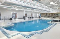 Delta Hotels Halifax Downtown - piscina