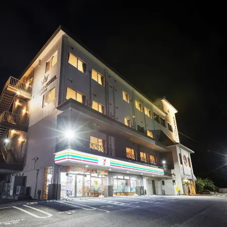 Crown Hotel Okinawa Annex