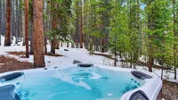 Blue River Hideout by Avantstay Private Hot Tub + Fire Pit + Sunroom + Mountain Views - Country Houses