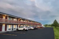 Lake Erie Lodge Oregon Oh - parking