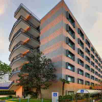 Novotel Caserta Sud Hotel Exterior