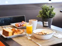 Ibis Madrid Alcorcon Tresaguas - breakfast