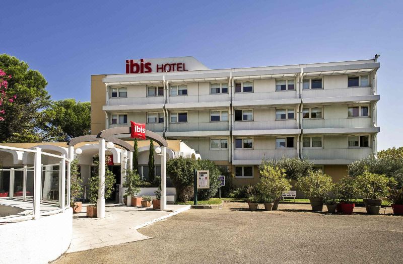 Ibis Nîmes Ouest