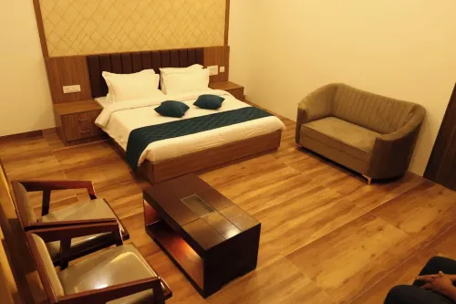 Hotel SKVR Grand - Theni - Wifi