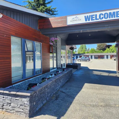 Alpine Inn Abbotsford