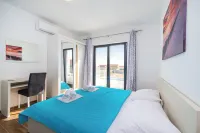 Deluxe Villa Laura 3a - Ocean View