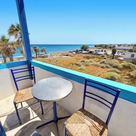 Stavros Beachfront Domes by Booking Kottas