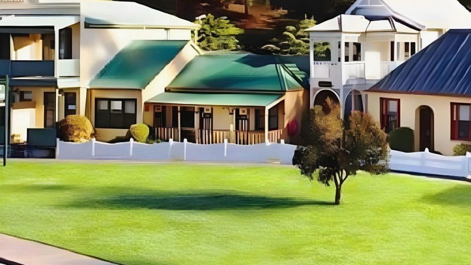 Motel Strahan